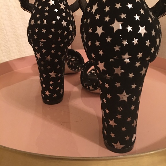 ⭐️Madden Girl G Brenna Block Heels⭐️ - Picture 6 of 6